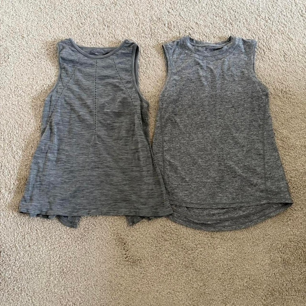 Athleta grey workout tank tops Size XS Bundle Athleisure Gym Girl Yoga Pilates